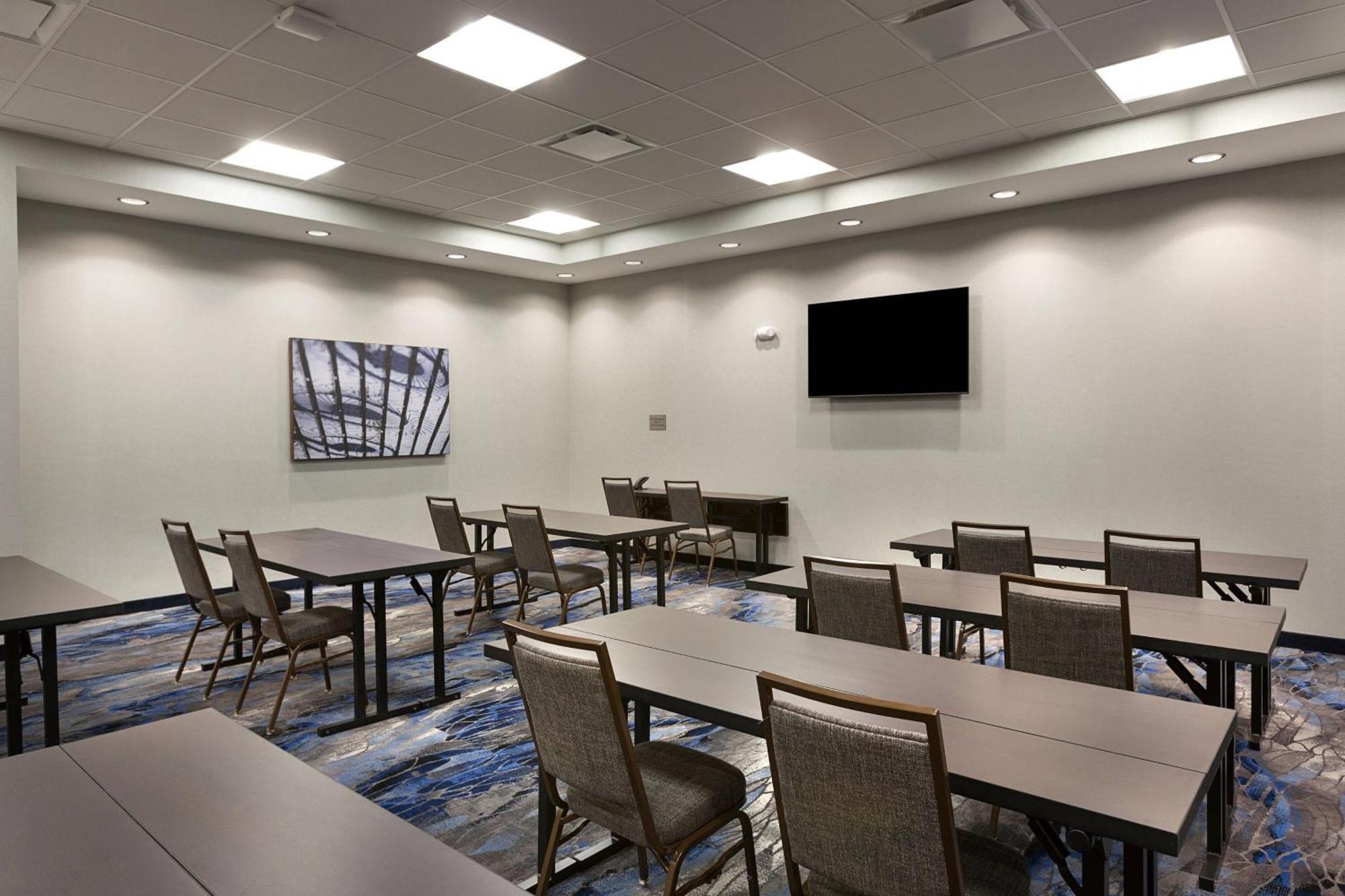 Fairfield By Marriott Inn & Suites สเตทส์วิลล์ ภายนอก รูปภาพ